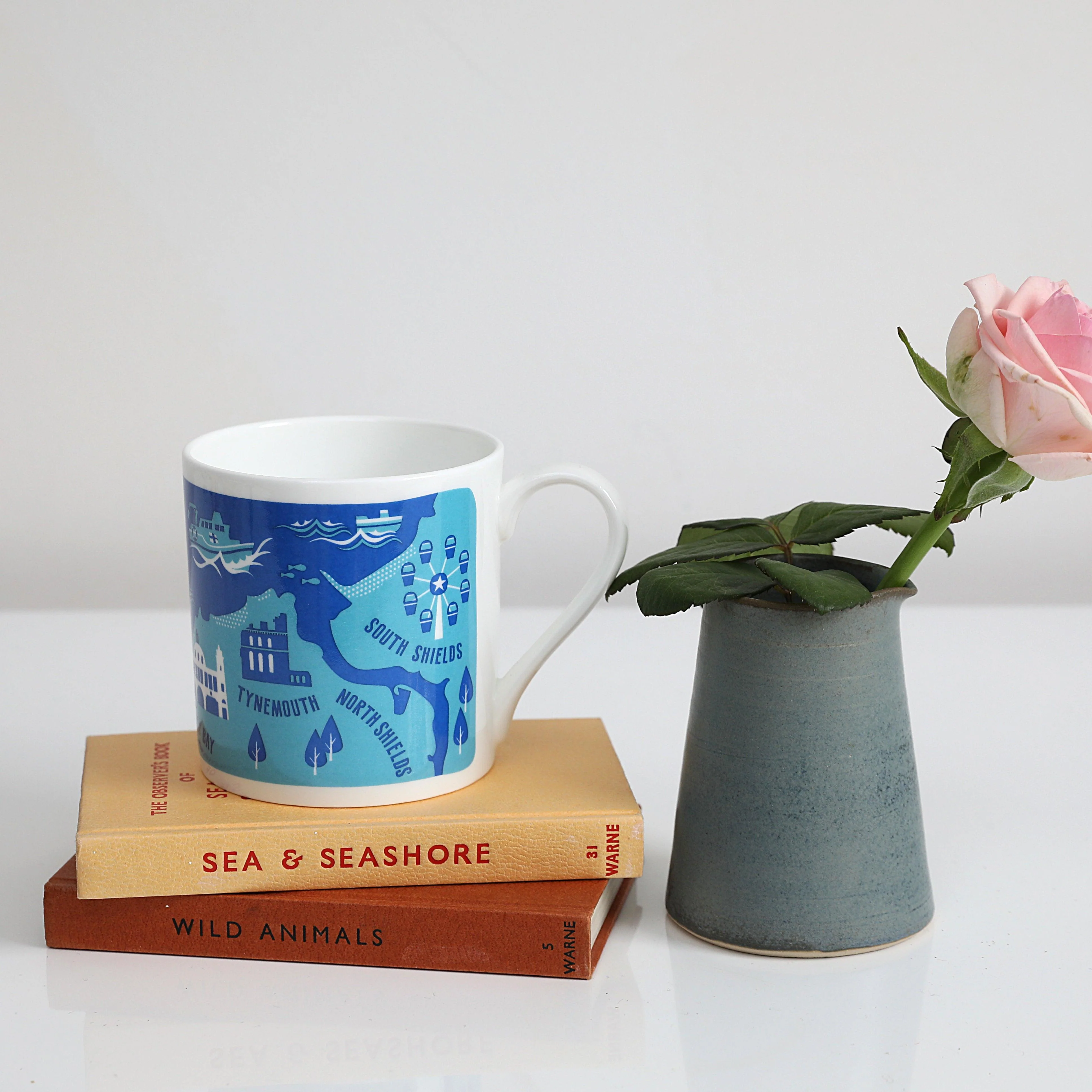 Mouth of the Tyne, South Shields to Whitley Bay via Tynemouth China Mug - Image 4